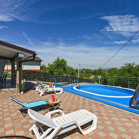 Cvetkova Hiza Sa Jacuzzijem Tuheljske Toplice Exterior foto