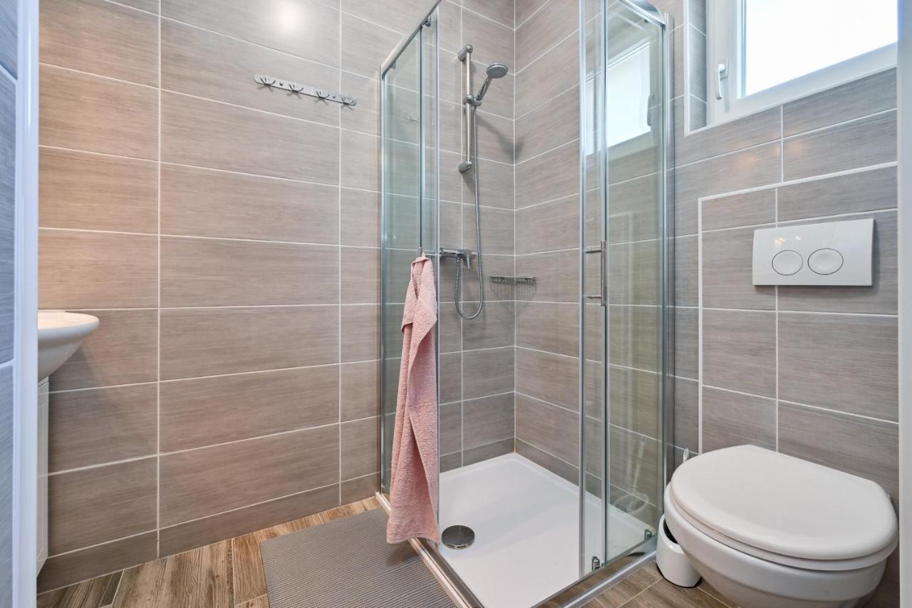 Cvetkova Hiza Sa Jacuzzijem Tuheljske Toplice Exterior foto